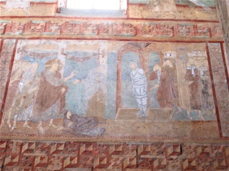 描述: 靠近墳墓區的壁畫：拉撒路復活